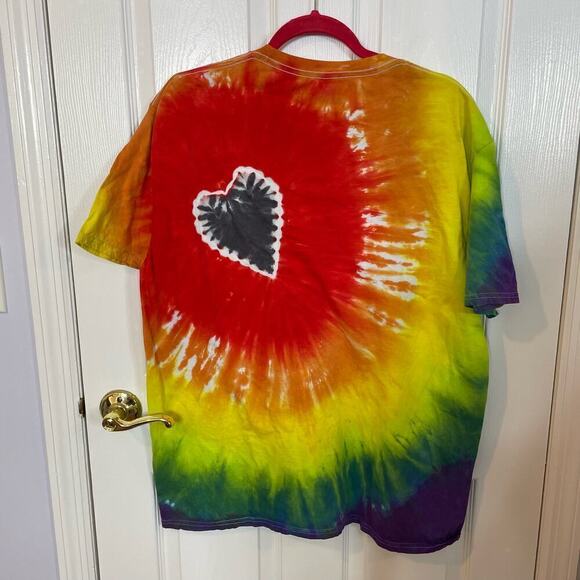 handmade tie dyed unisex tshirt black heart rainbow XL - Picture 6 of 6